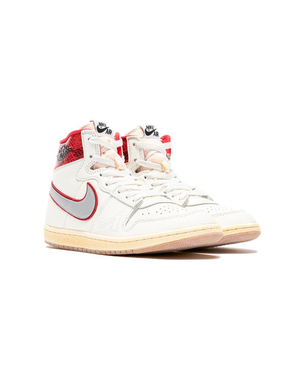 air-jordan-air-ship-pe-sp-sail